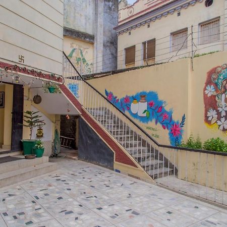 Cozy Inn فاراناسي المظهر الخارجي الصورة