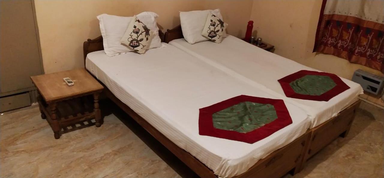 Cozy Inn فاراناسي المظهر الخارجي الصورة