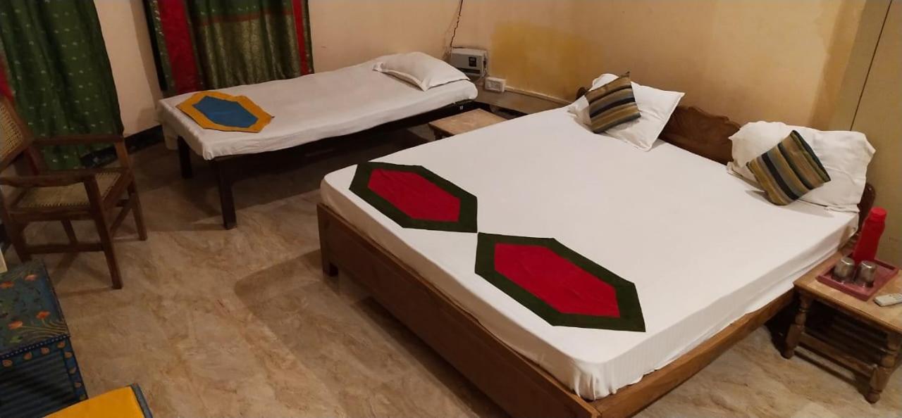 Cozy Inn فاراناسي المظهر الخارجي الصورة