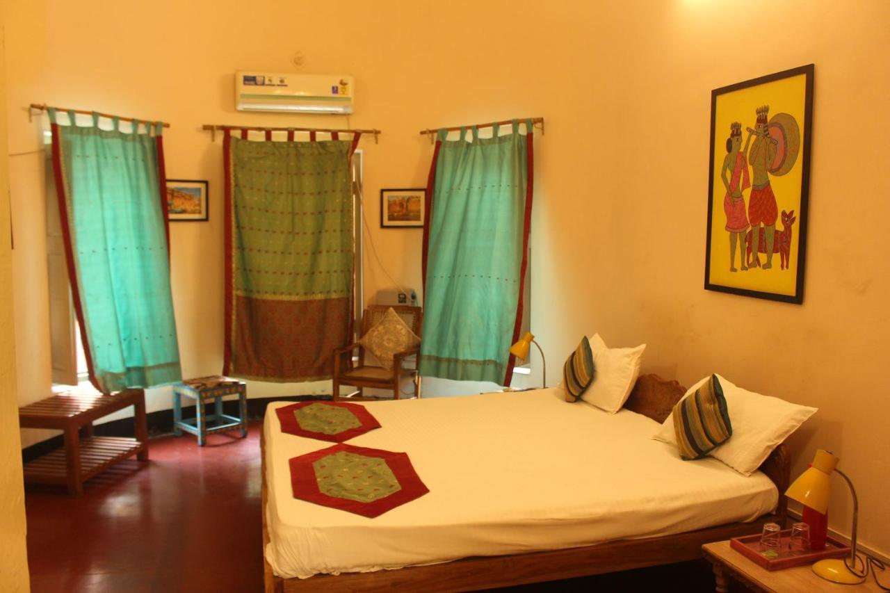 Cozy Inn فاراناسي المظهر الخارجي الصورة
